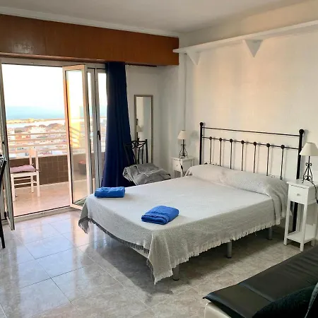 Apartamento Centrico דירה *